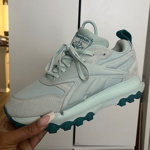 CARDI B REEBOK CLASSIC SNEAKERS